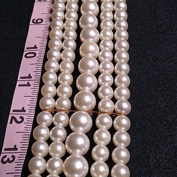 Five Strand Faux Pearl Beads Choker Necklace & Pierced Dangling Earrings - Picture 7 of 11